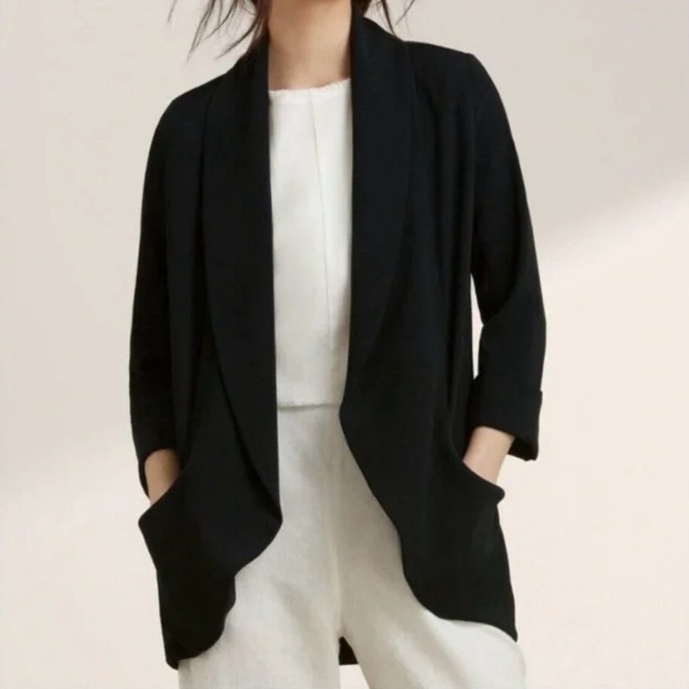 WILFRED Chevalier Blazer Black Crepe Collared Pockets Workwear Size 4